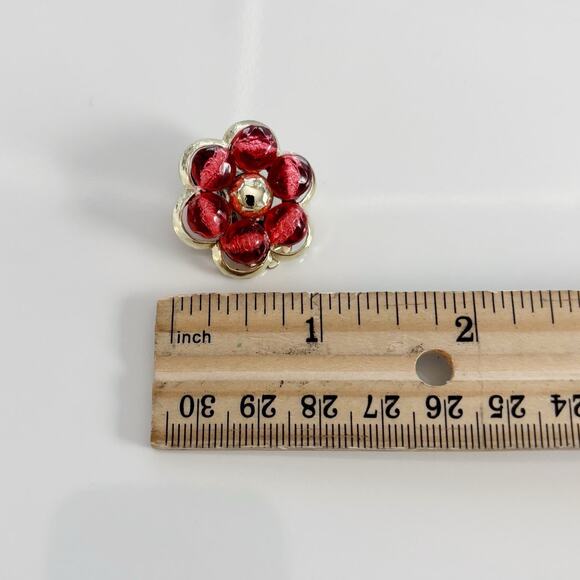 Vintage Coro Flower Clip On Earrings Red - Picture 10 of 13